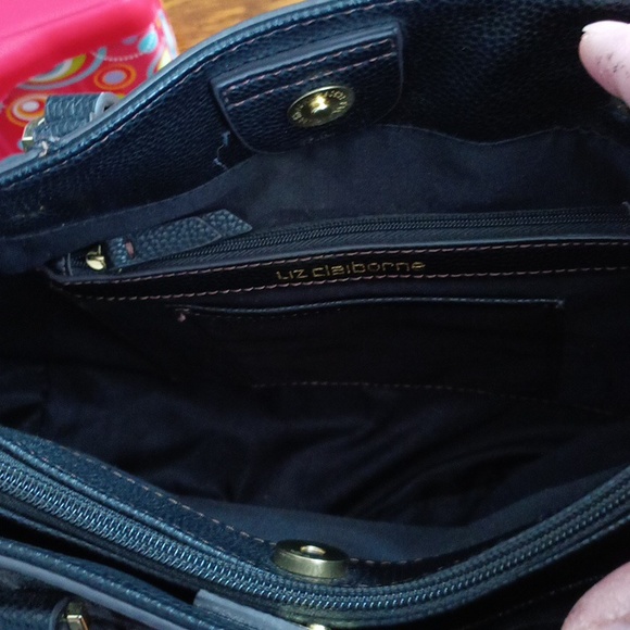 NWT Liz Claiborne Black Bag - Picture 10 of 16